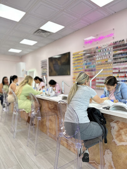 Evelyn'S Nail Bar